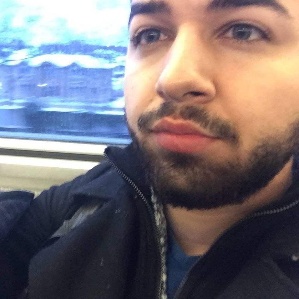 Meet your Posher, Gonzalo